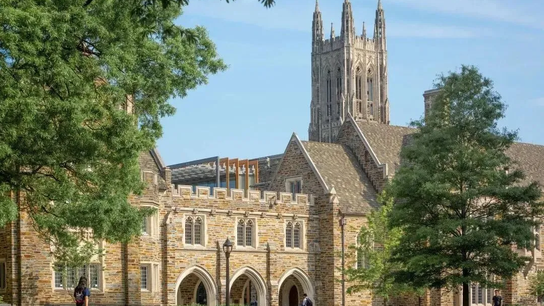 青胜资讯：杜克大学打破顶尖名校壁垒！TOP10首开社区大学保录转学通道，工程留学迎全新变局