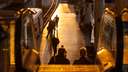 青胜资讯：35%拒签率创十年新高！2026美国F1签证形势全解析，通关攻略速收藏