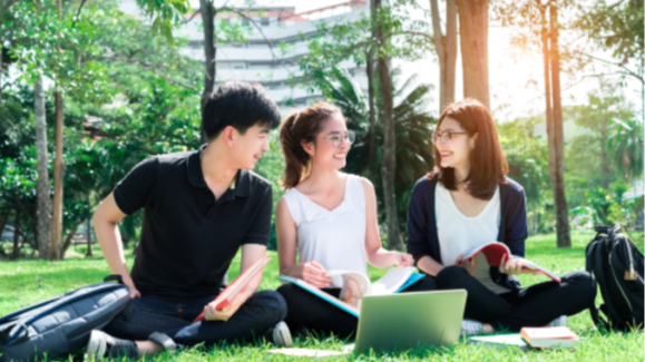 青胜资讯：英国高等教育里程碑！KCL与克兰菲尔德大学正式合并，2027年完成全面整合